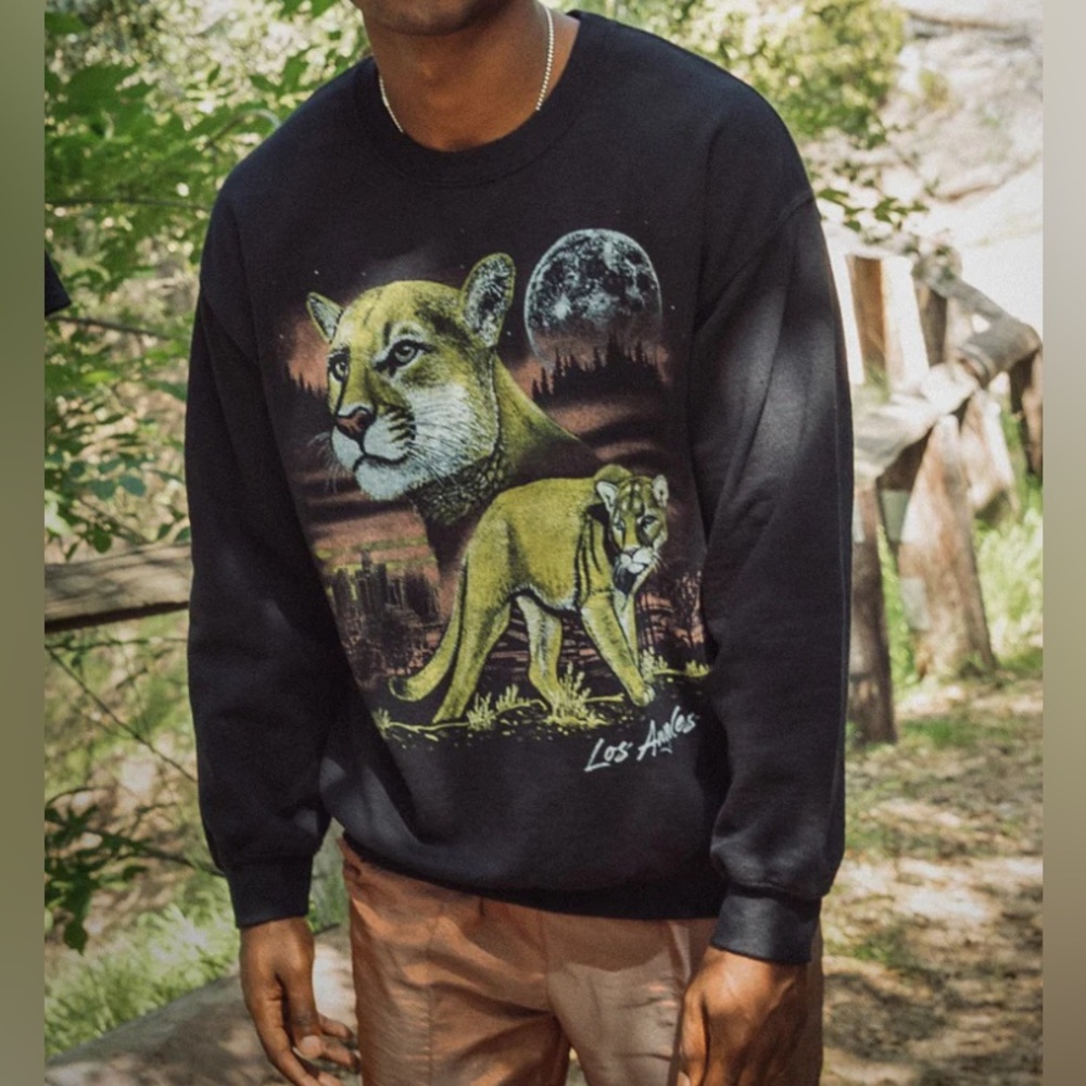 NWT LA Mountain Lion Flea Market Crew Fleece Sweatshirt XL